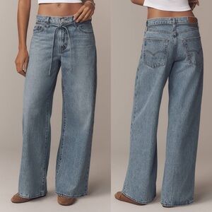Levis XL Straight Mid-Rise Wide-Leg Tie-Waist Jeans Medium Wash size 29 x 31 NWT